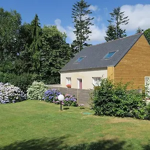 Hébergement de vacances Kerhervé, Cléden-Poher